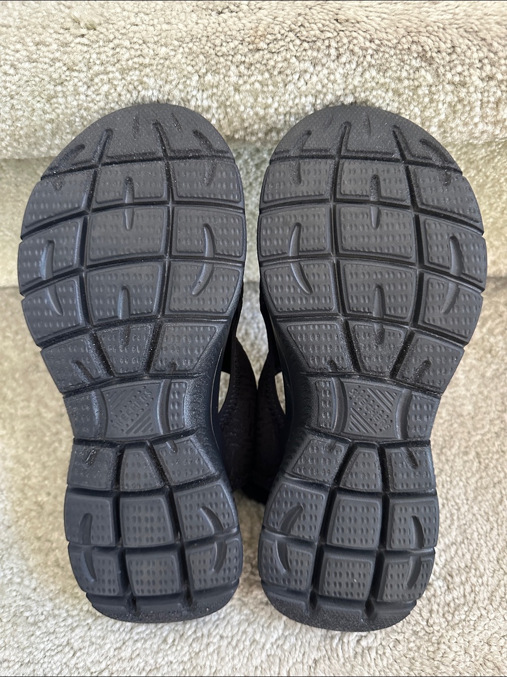 Skechers Summits Outta Here Yoga Foam Stretch Fit Sandals in Black Women's Sz 7 - Picture 9 of 10